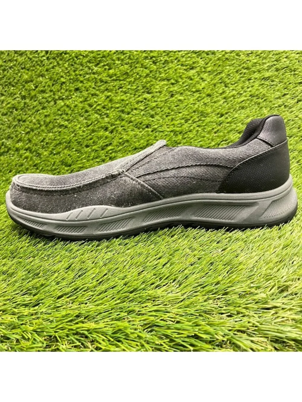 Skechers Cohagen-Vierra Mens Size 13 Gray Black Athletic Slip-On Shoes Sneakers